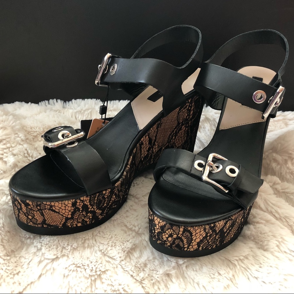 Wedge Shoes - Picture 2 of 3